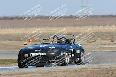 media/Feb-19-2022-Cal Club SCCA Super Tour (Sat) [[420969159b]]/Group 2/Race (Grapevine)/